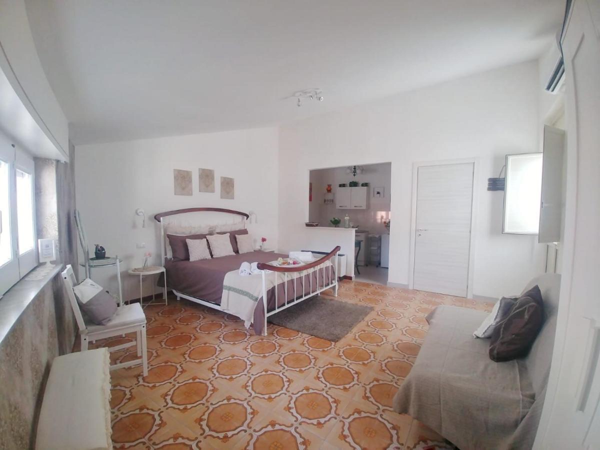 Dove Nasce Il Sole B&B Николози Екстериор снимка